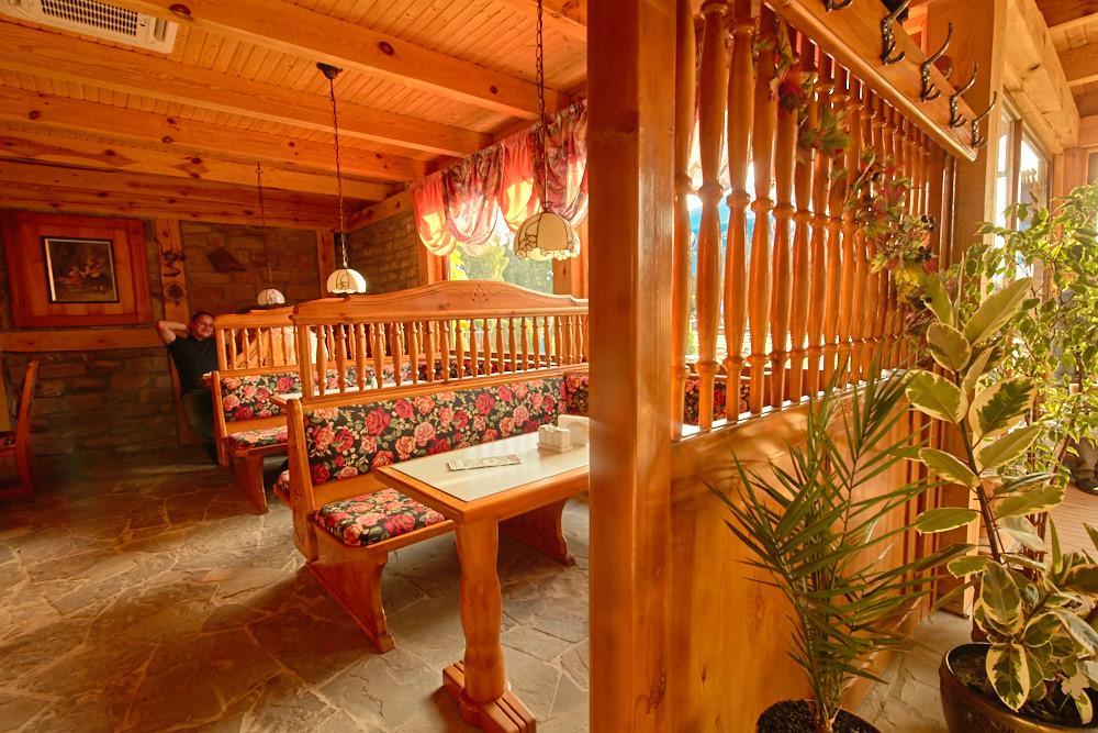 Hotel Panorama Kremenets' Ngoại thất bức ảnh